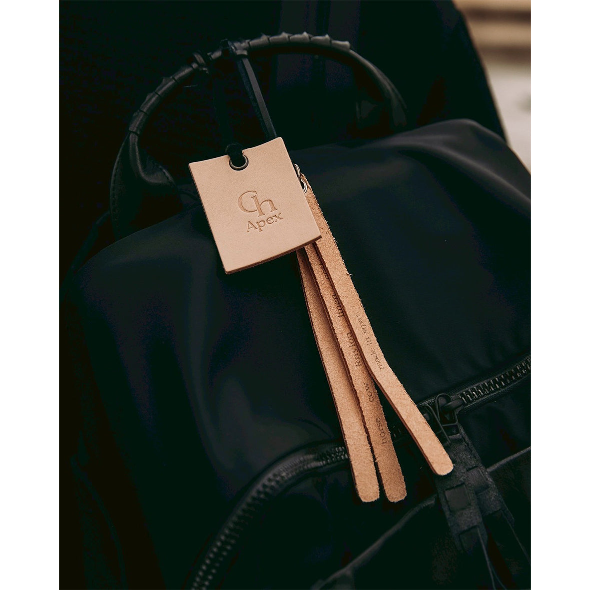 Athletic sac charbon38