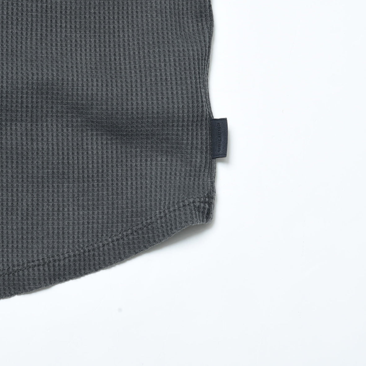 PIGMENT DYE SHORT SLEEVELESS