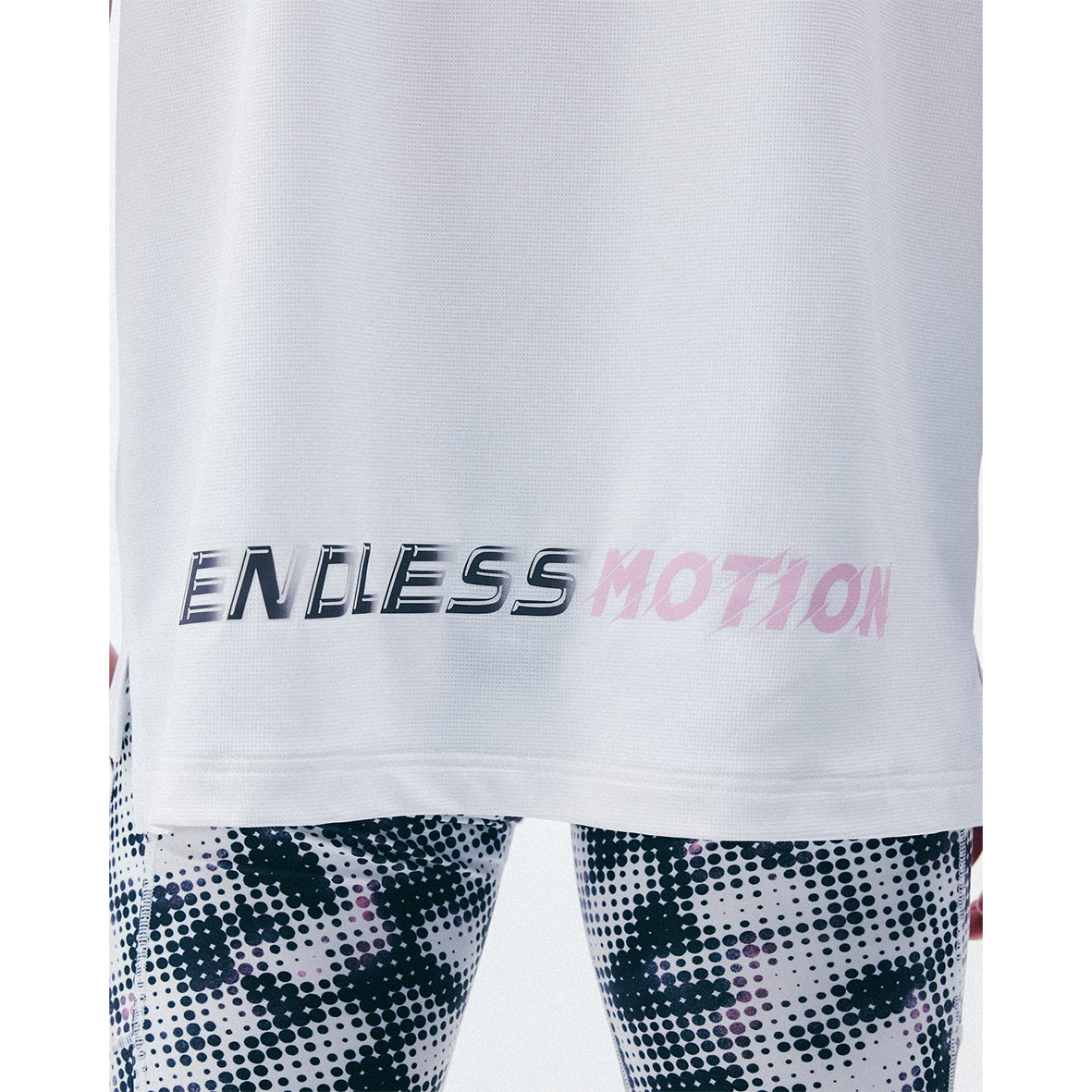ENDLESS MOTION TEC T-SHIRT
