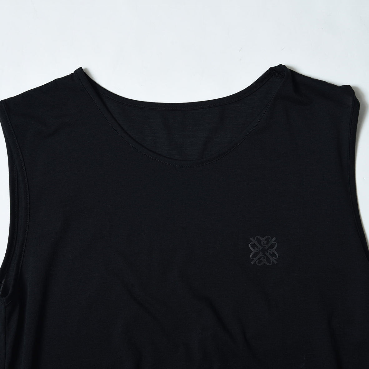 SHEER SHIRRING SLEEVELESS