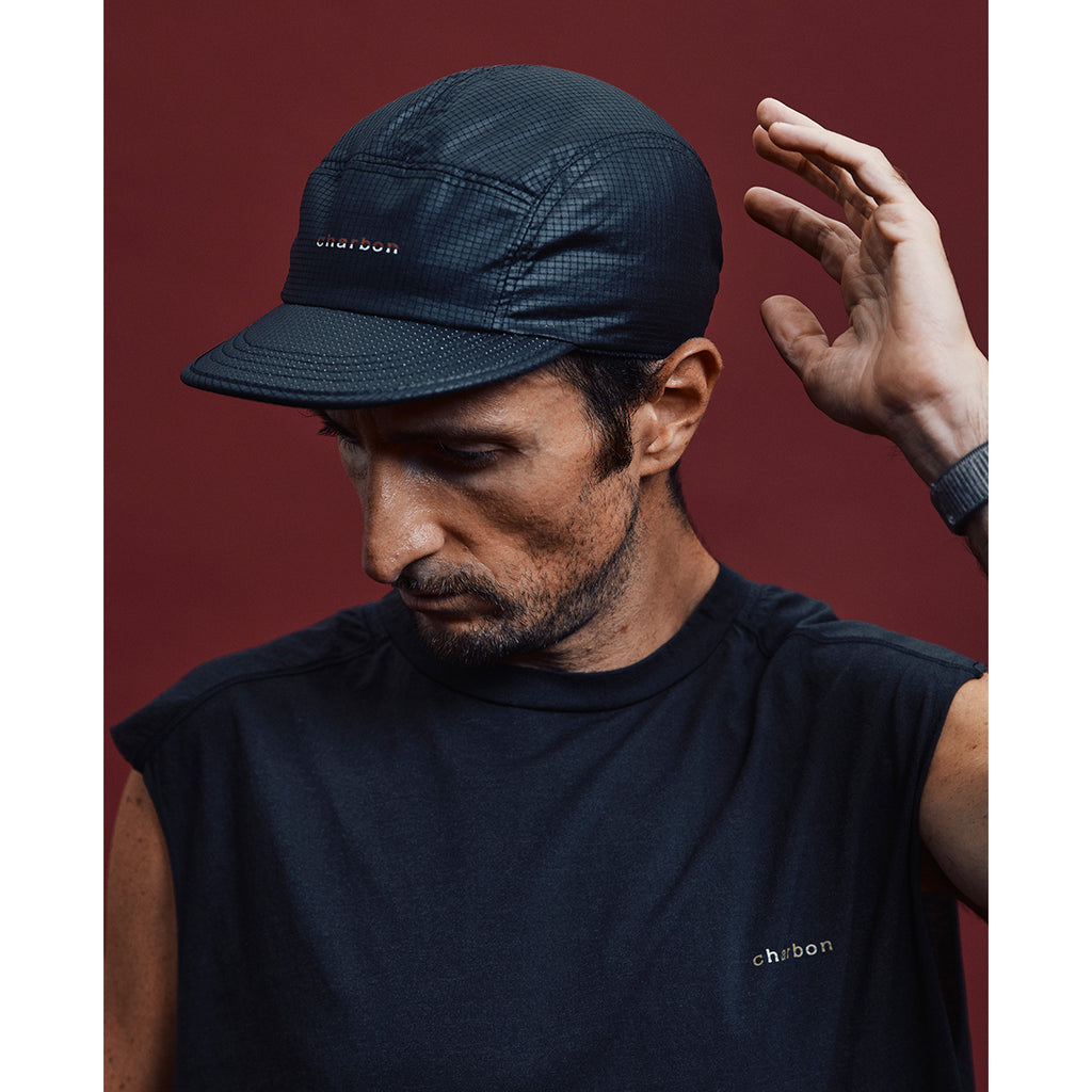完売品/新品/charbon リフレクター　キャップ FIVE PANEL CAP BLACK RED