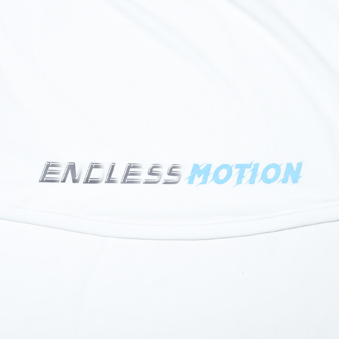 ENDLESS MOTION LONG-SLEEVE T-SHIRT