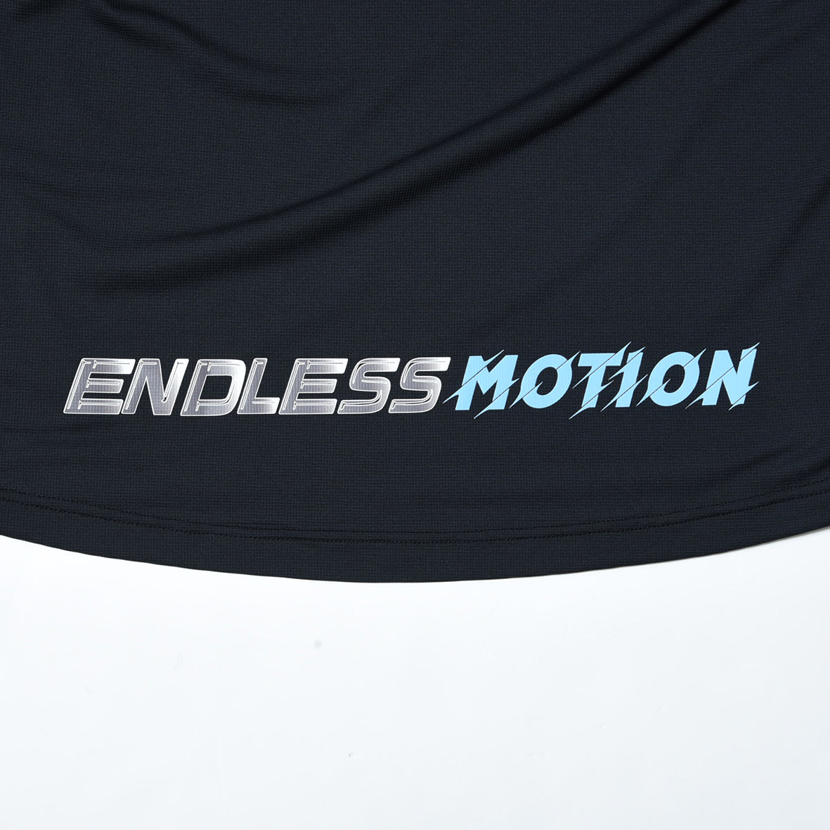 ENDLESS MOTION LONG-SLEEVE T-SHIRT