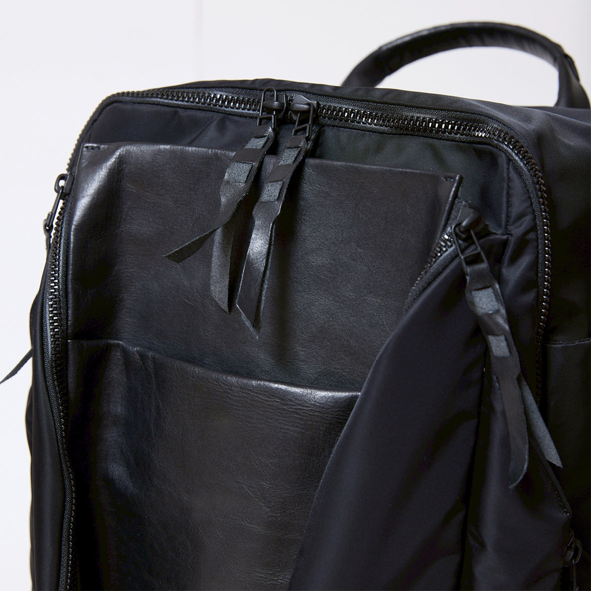 Athletic sac charbon38