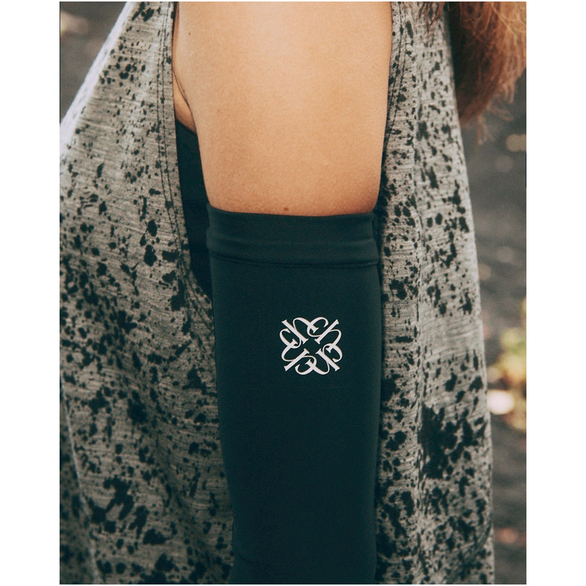 DRY STRETCH ARM SLEEVE