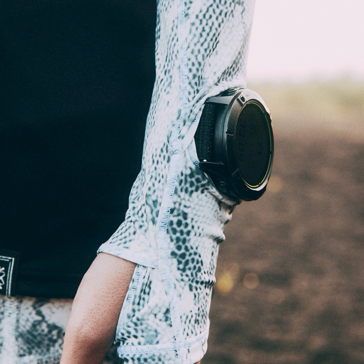 DRY STRETCH ARM SLEEVE