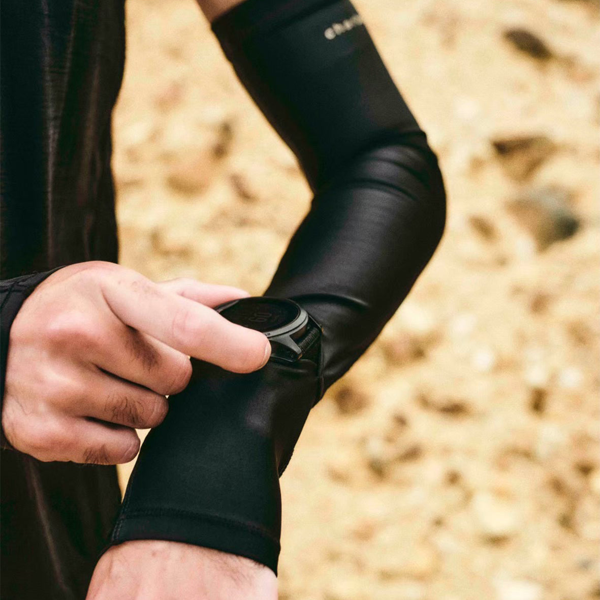 DRY STRETCH ARM SLEEVE