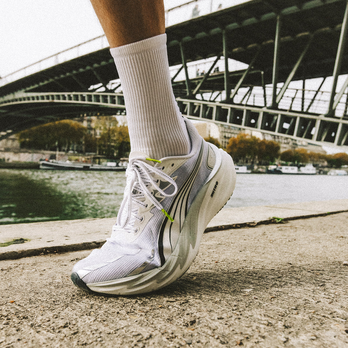 PUMA VELOCITY NITRO 4 CHARBON LIMITED