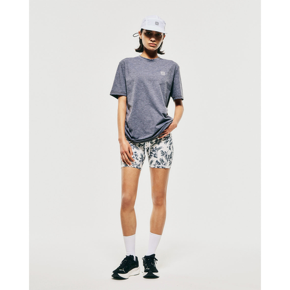 ITALIAN FABRIC BASIC T-SHIRT