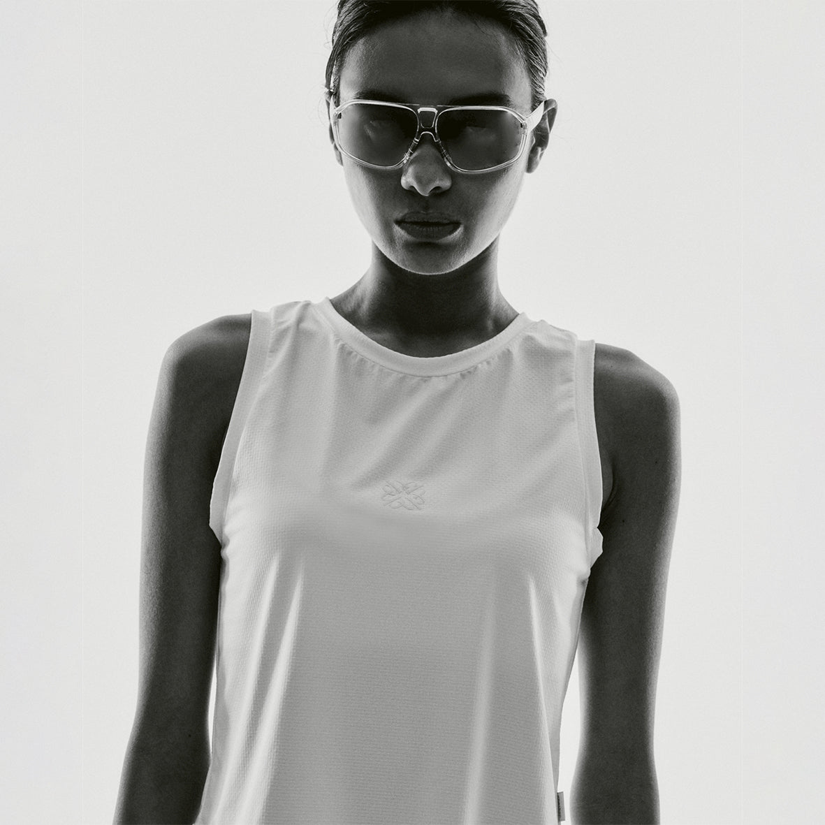 ITALIAN FABRIC SHORT SLEEVELESS