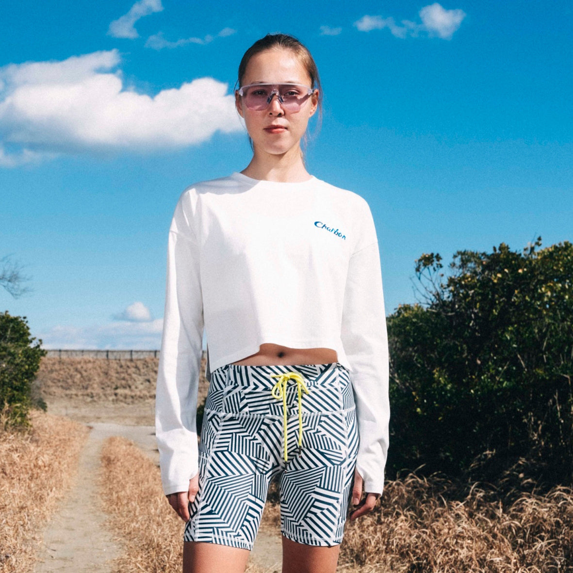 SHORT LENGTH LONG SLEEVE T-SHIRT