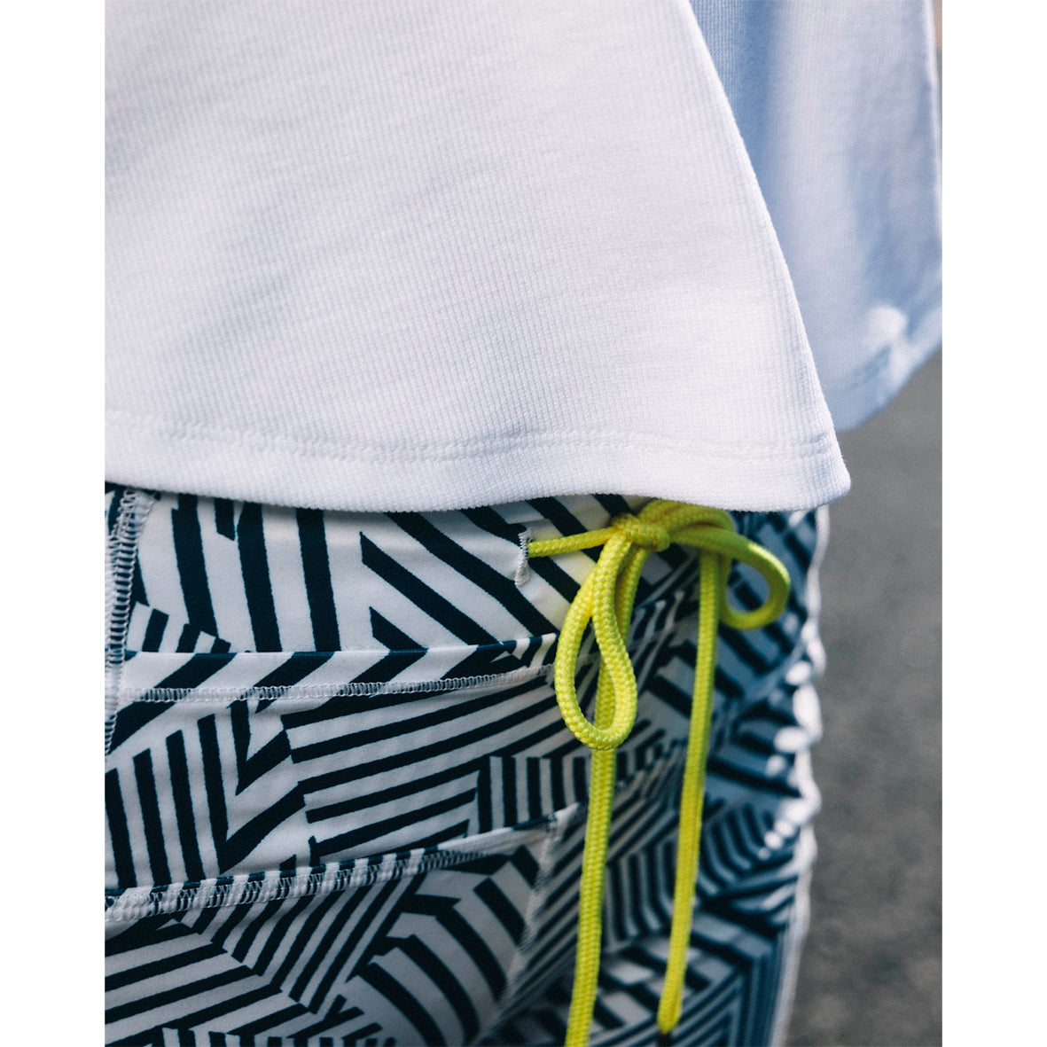 SHORT LENGTH N/S T-SHIRT