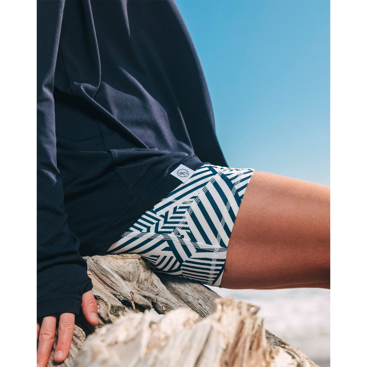 DAZZLE CAMOUFLAGE 10 POCKETS SHORT LEGGINGS（WOMEN）