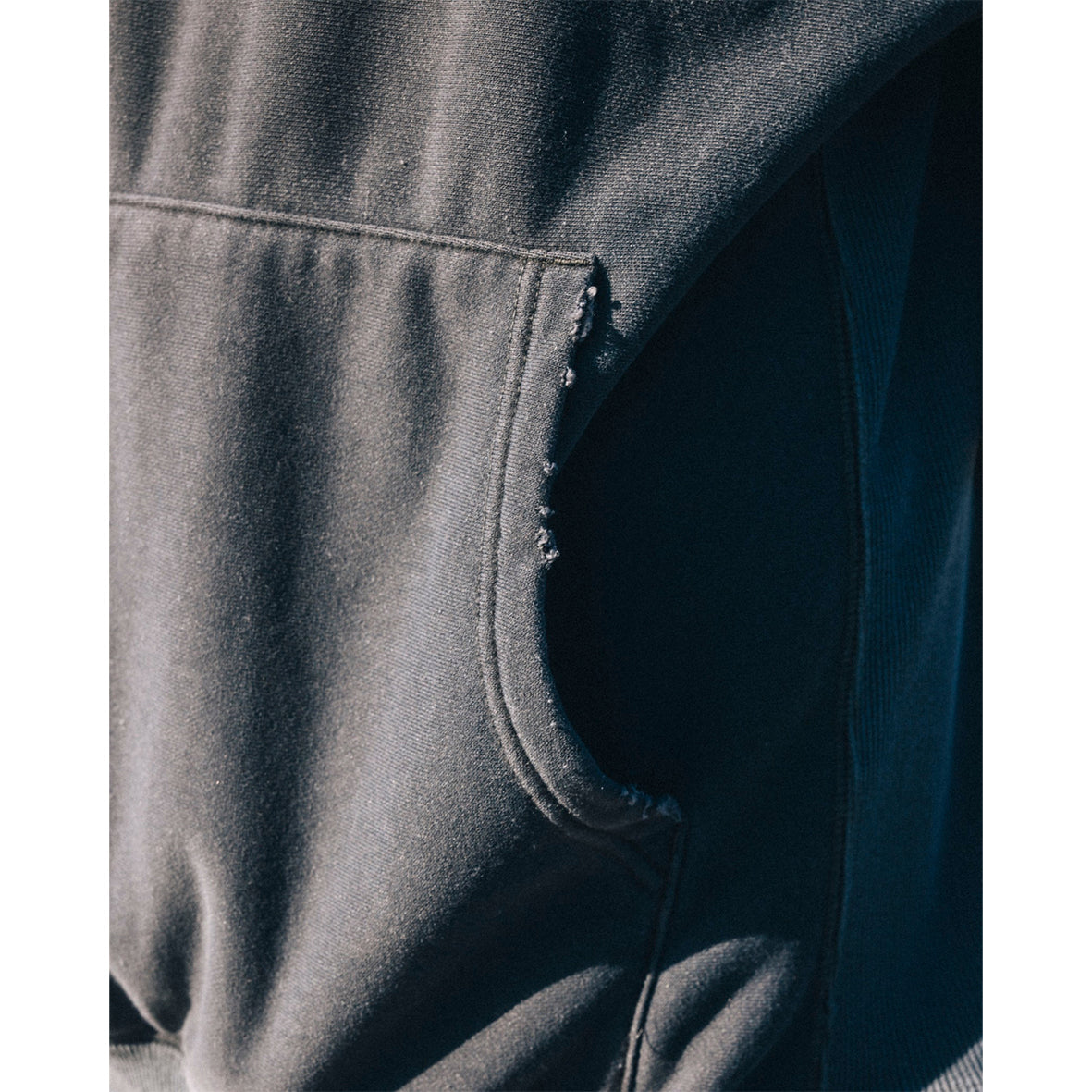 PIGMENT DYE DRY SEWAT PARKA