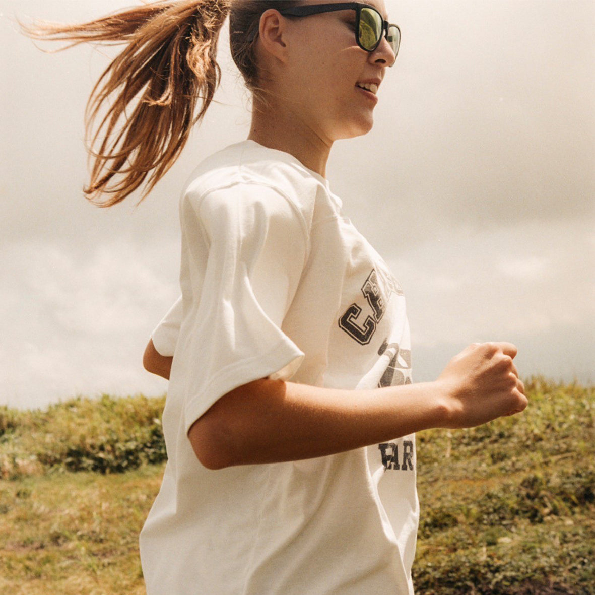 PIGMENT DYE PRINT FOOTBALL T-SHIRT